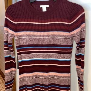 Medium Sweater Dress Long & Body-hugging 🍇🦋🍨🌸